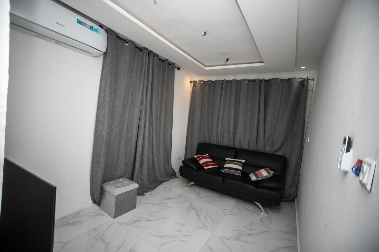 Marysin Guest House Accra Bagian luar foto