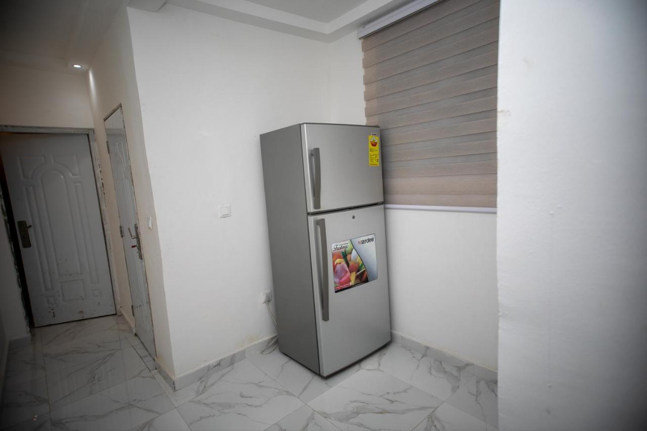 Marysin Guest House Accra Bagian luar foto